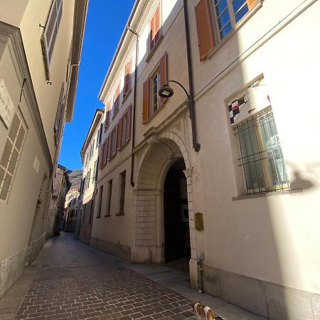 La Porta Azzurra - Casa Vacanze Como Buitenkant foto