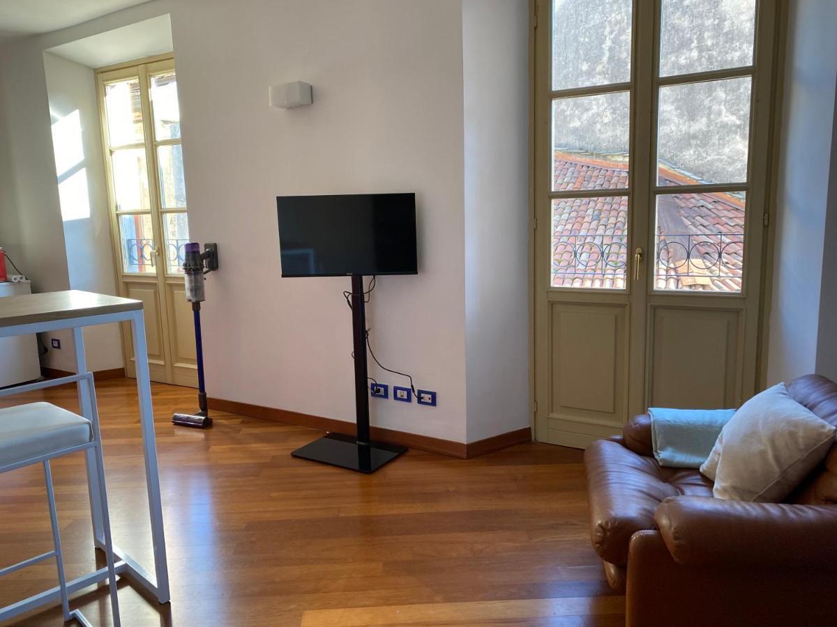 La Porta Azzurra - Casa Vacanze Como Buitenkant foto